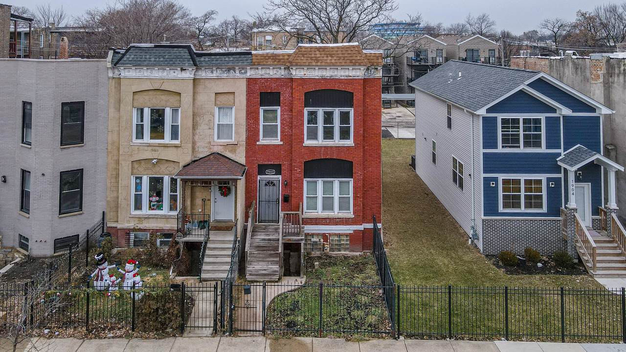 1908 Sawyer Avenue - Photo 1