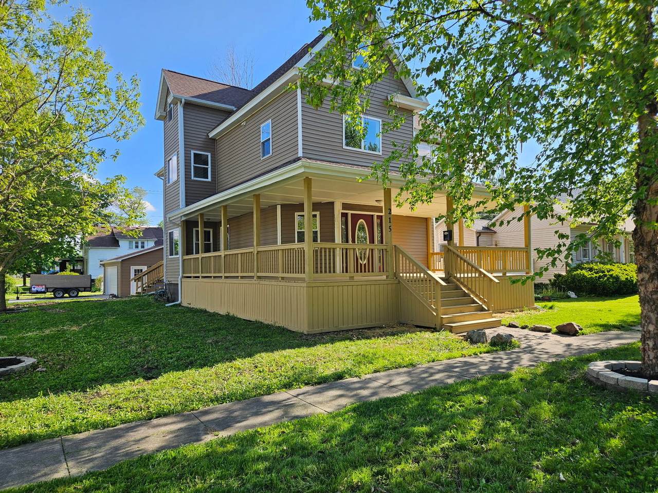 215 Sale Street - Photo 1