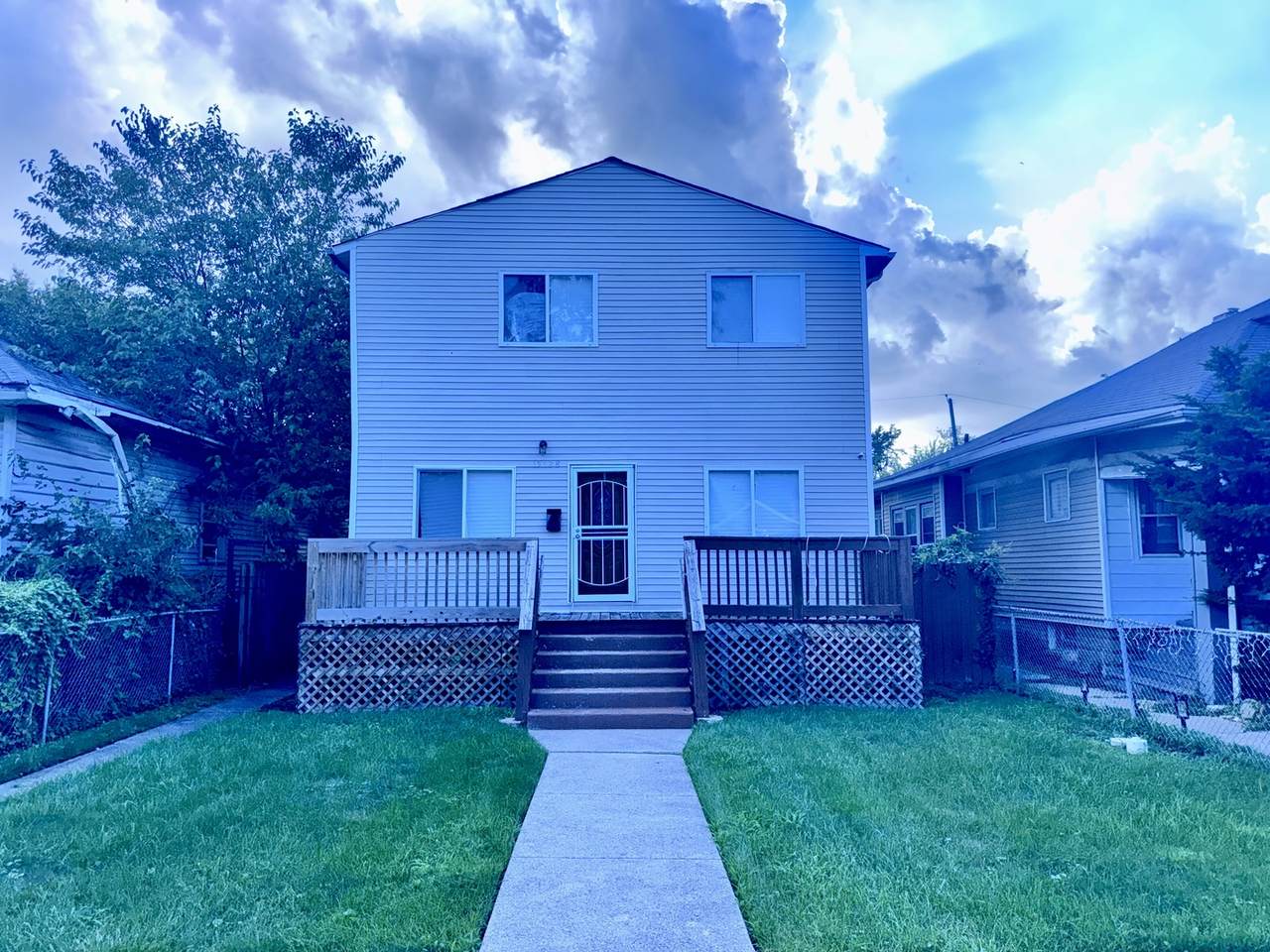 15128 Marshfield Avenue - Photo 1