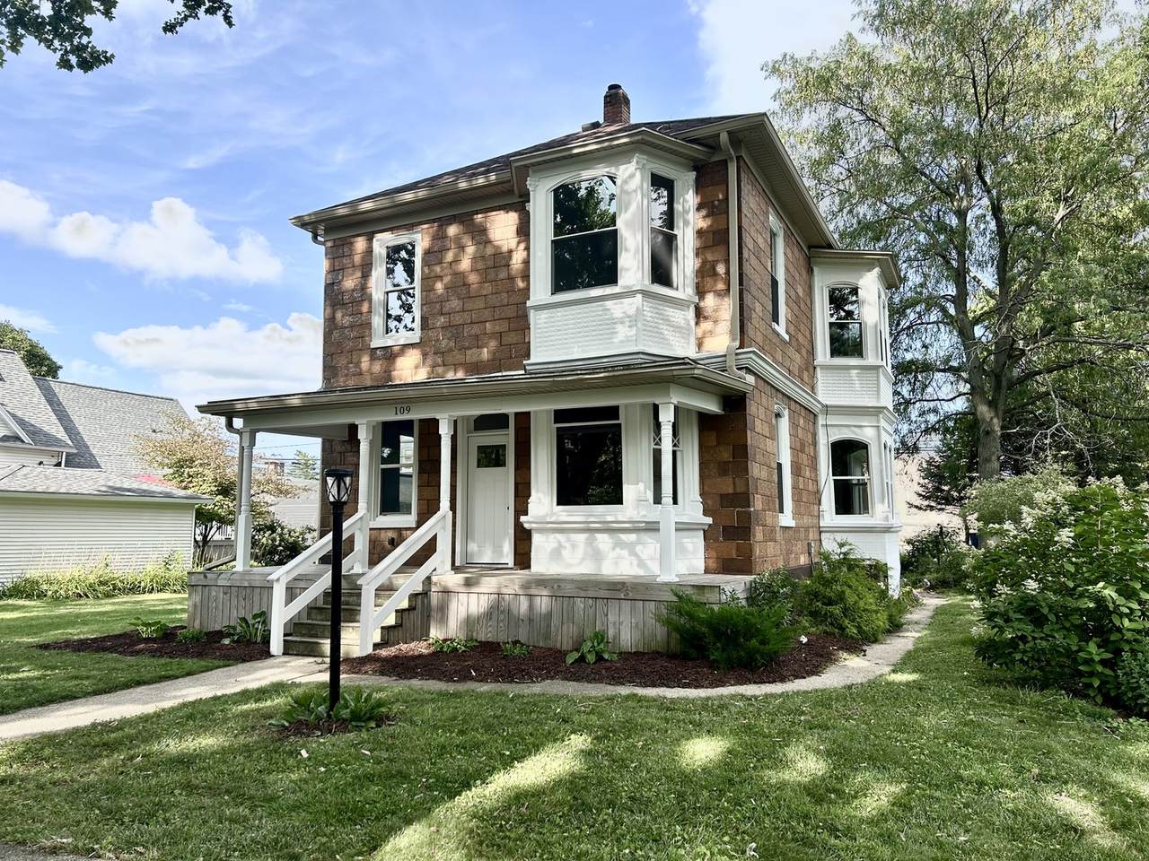 109 Bureau Avenue - Photo 1