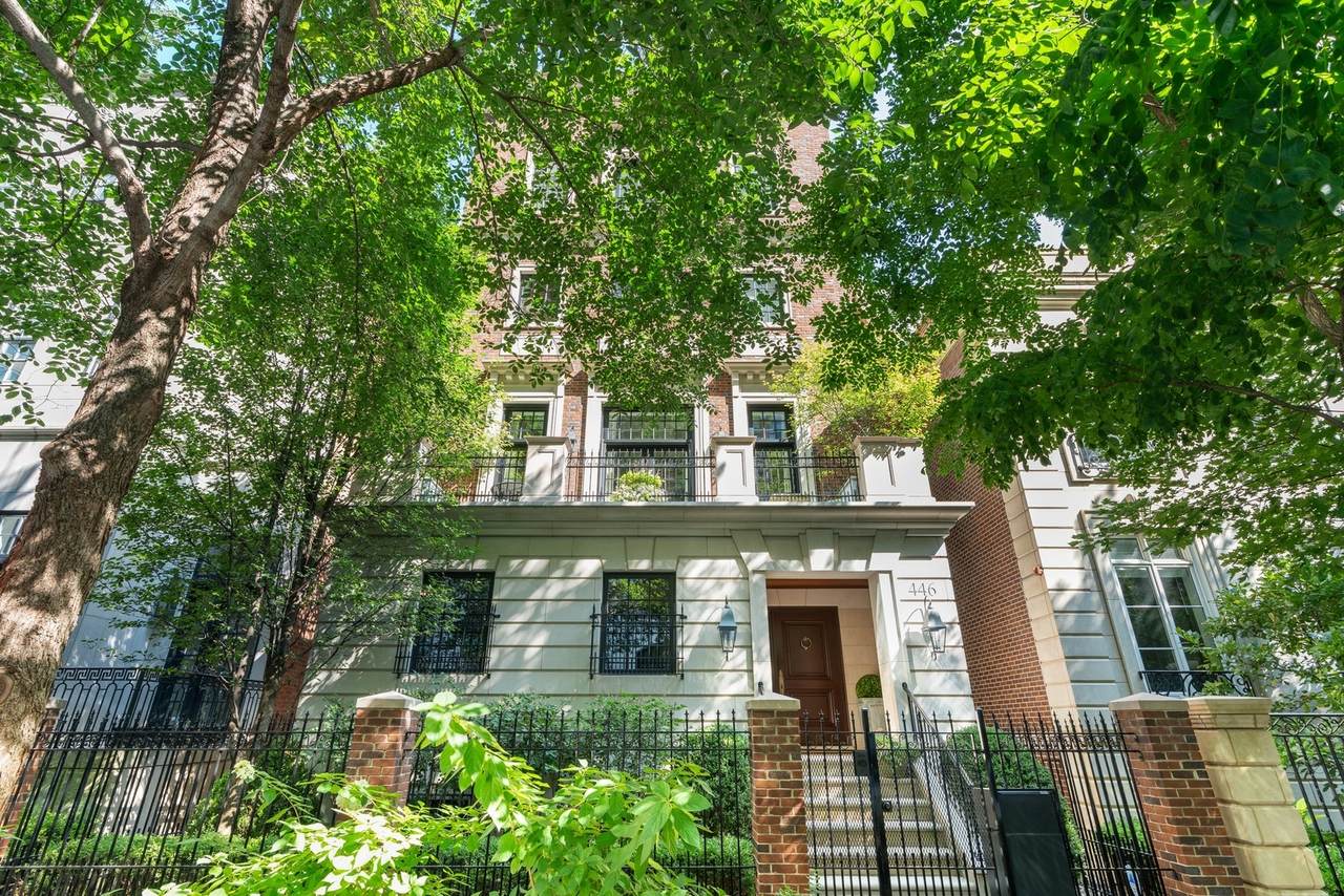 446 Huron Street - Photo 1