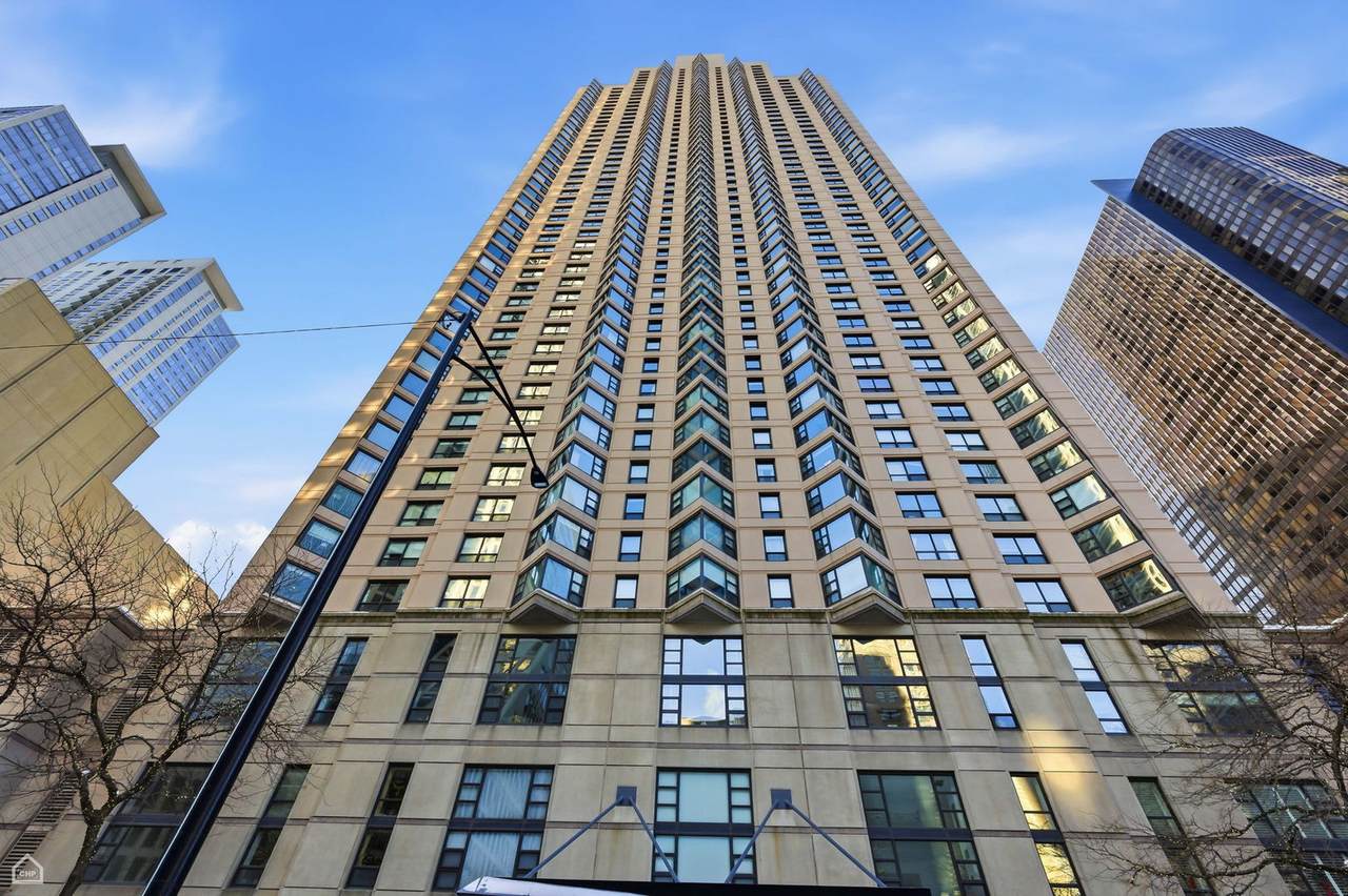 401 Ontario Street - Photo 1