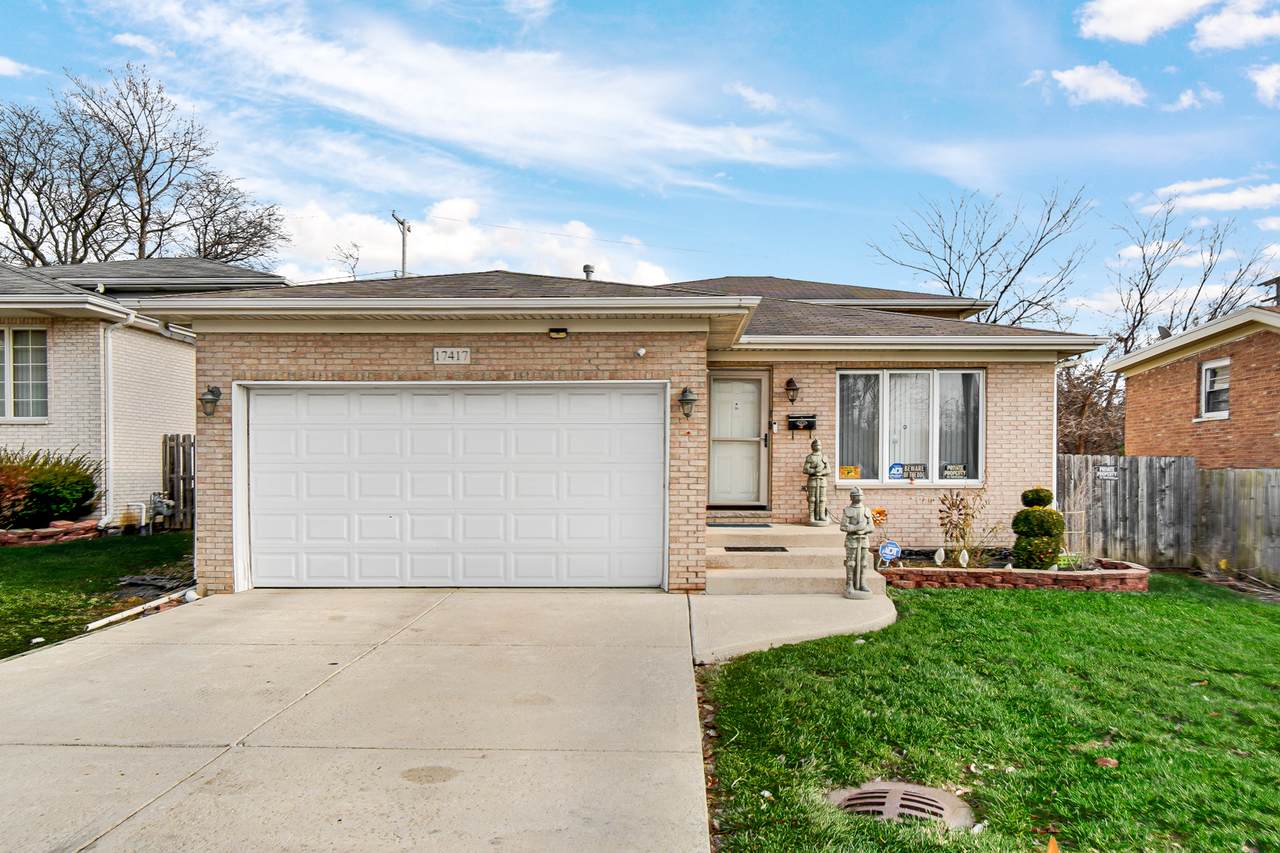 17417 Kedzie Avenue - Photo 1