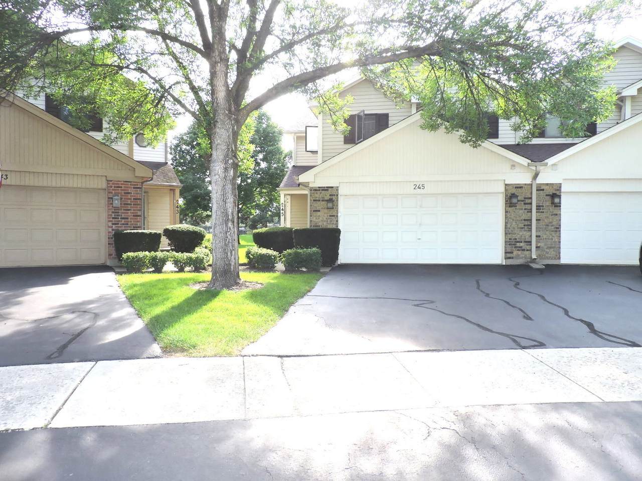 245 Carlisle Avenue - Photo 1