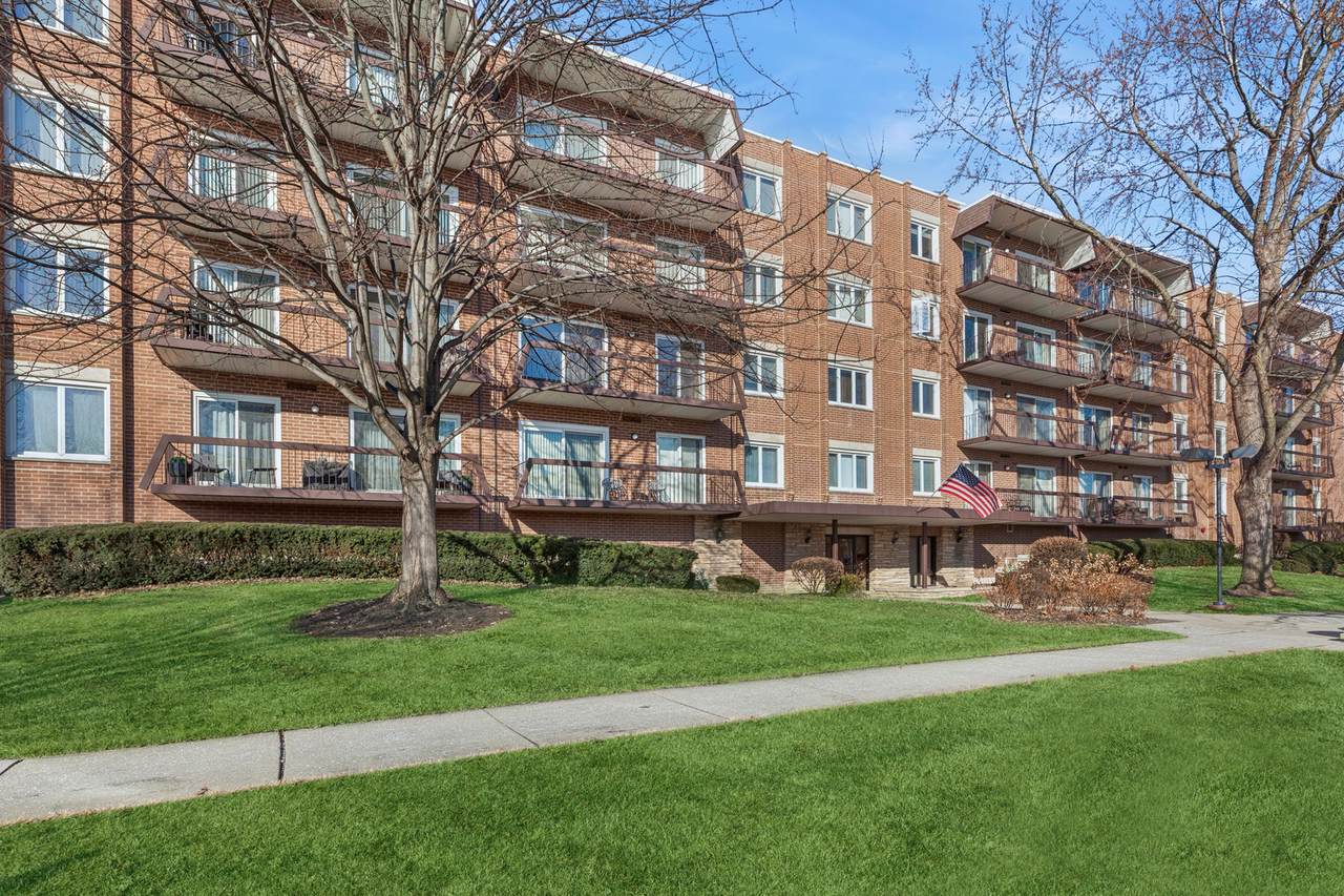 9500 Washington Street - Photo 1