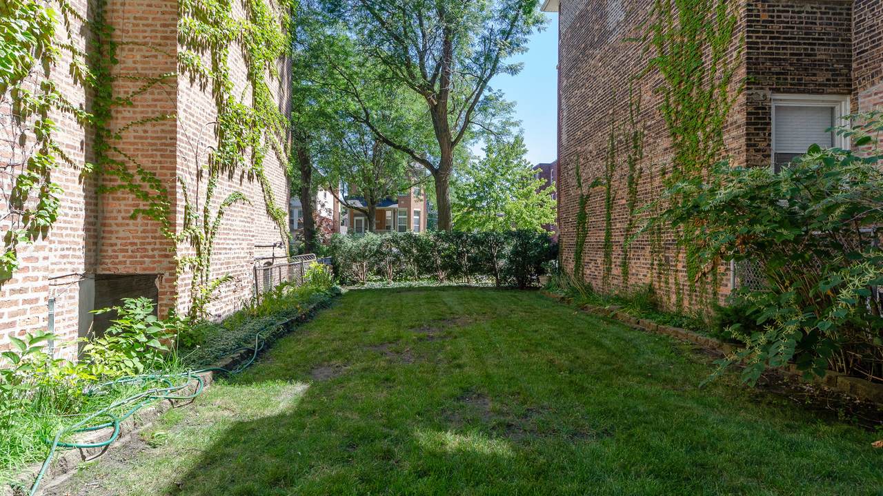 5424 Ingleside Avenue - Photo 1