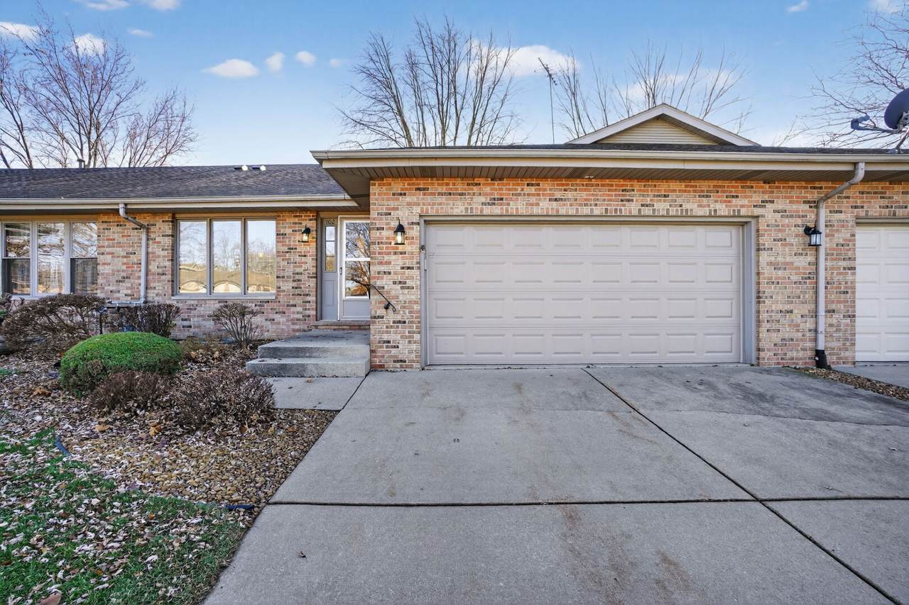 102 Wyndstone Drive - Photo 1