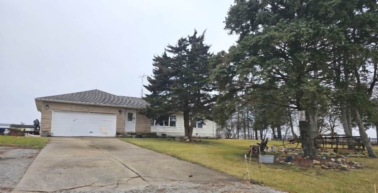 17954 10500N Road - Photo 1