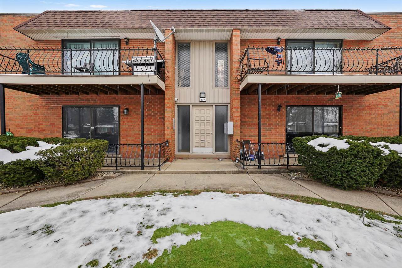 629 Carroll Parkway - Photo 1