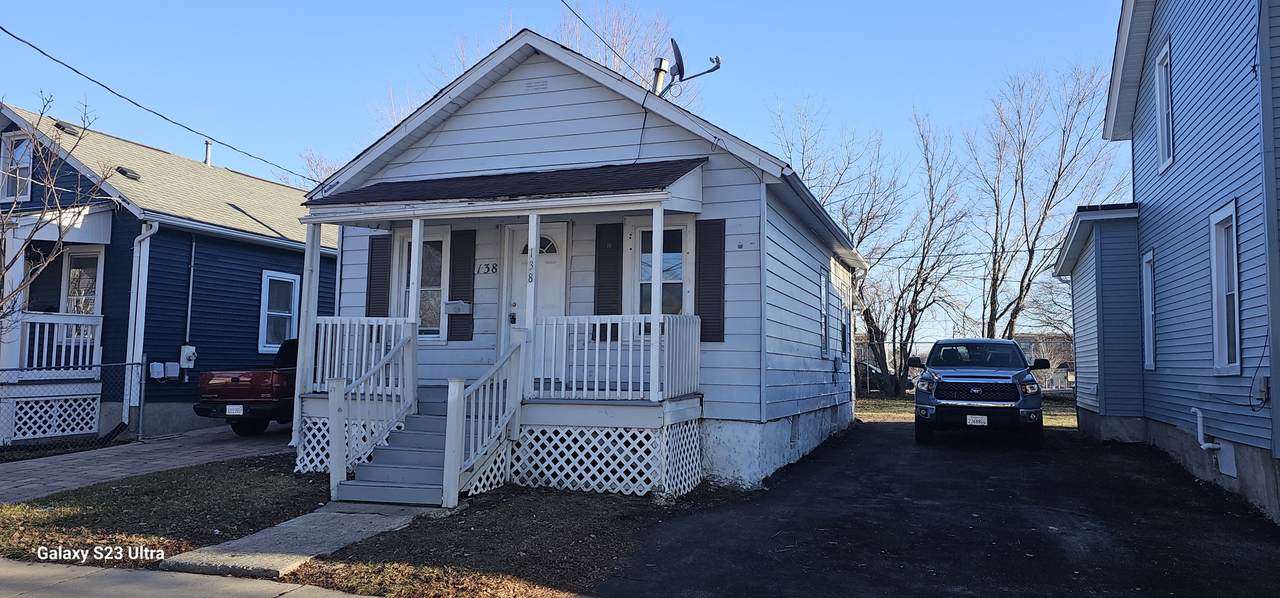 138 Woodlawn Avenue - Photo 1