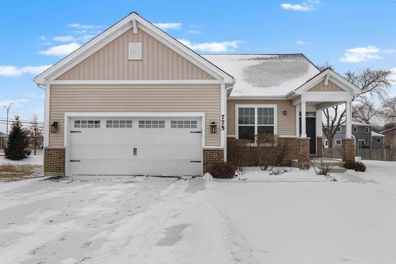 775 Fairway Drive - Photo 1