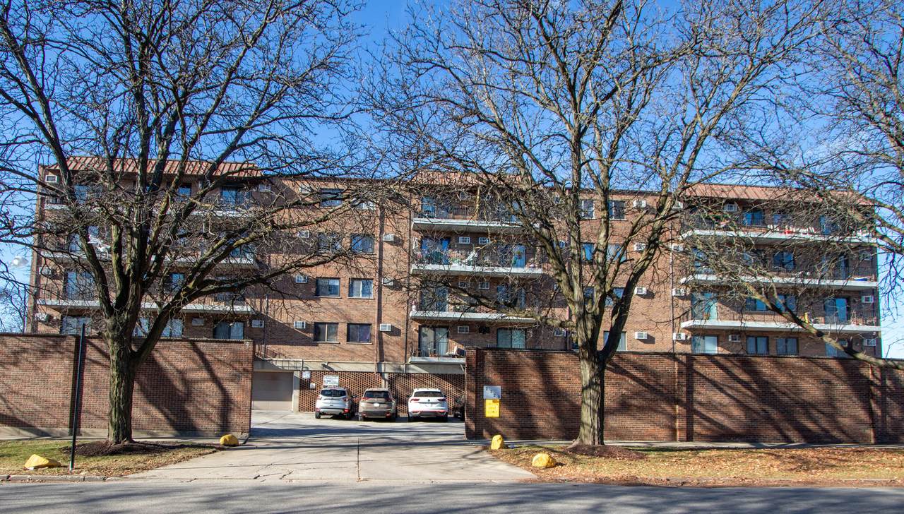 2320 Nordica Avenue - Photo 1