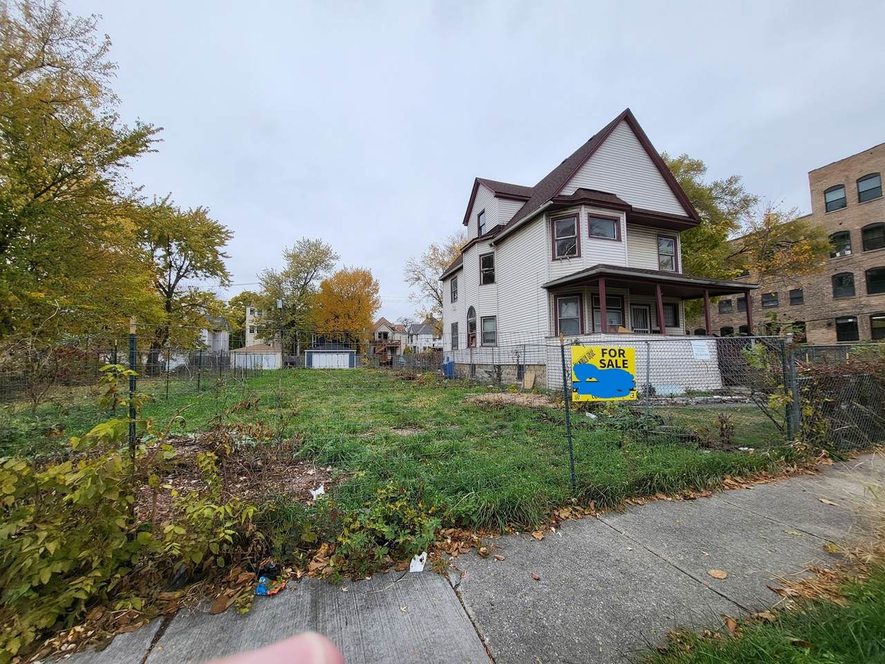 332 Lorel Avenue - Photo 1