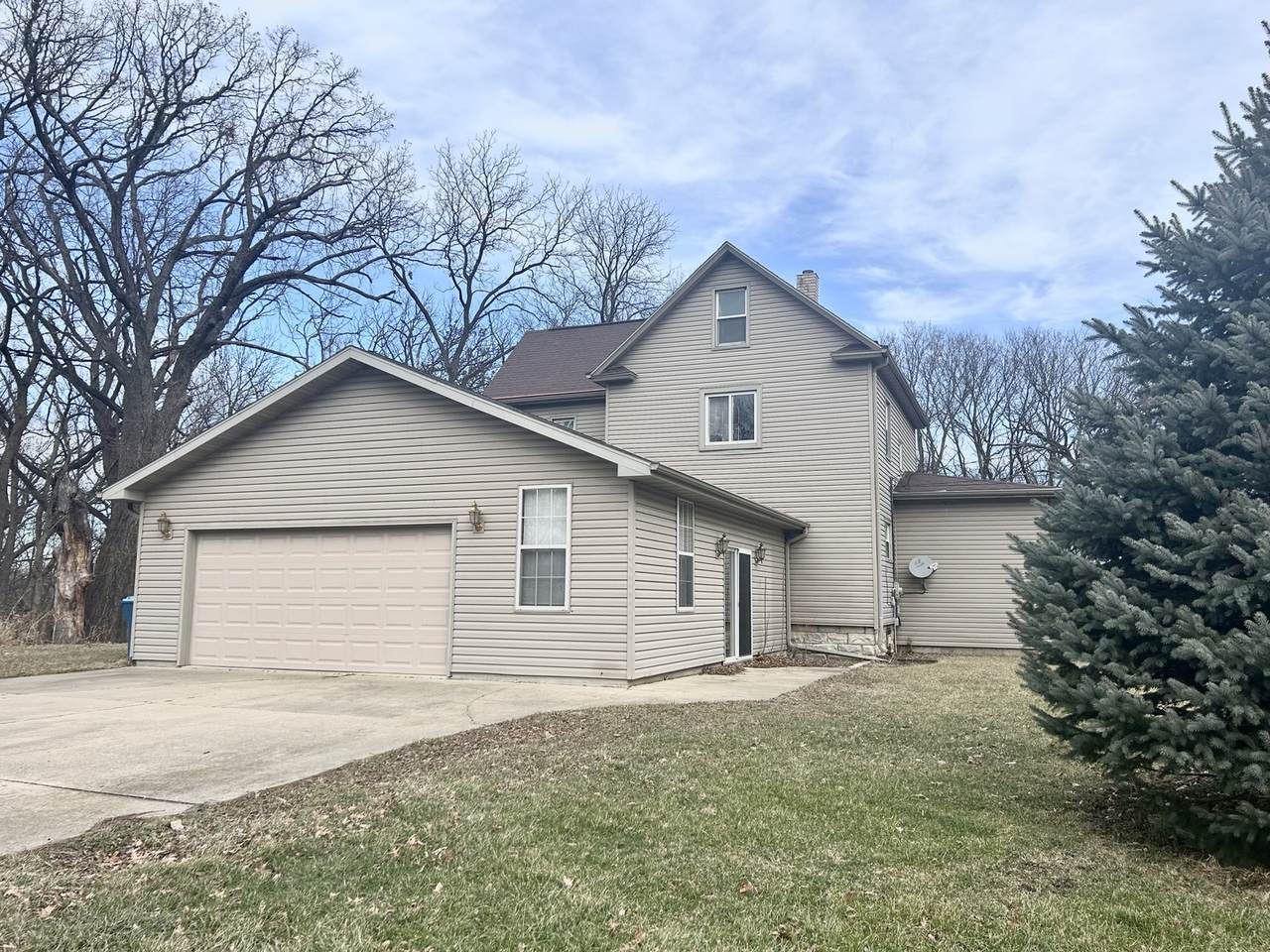 230 Porter Street - Photo 1