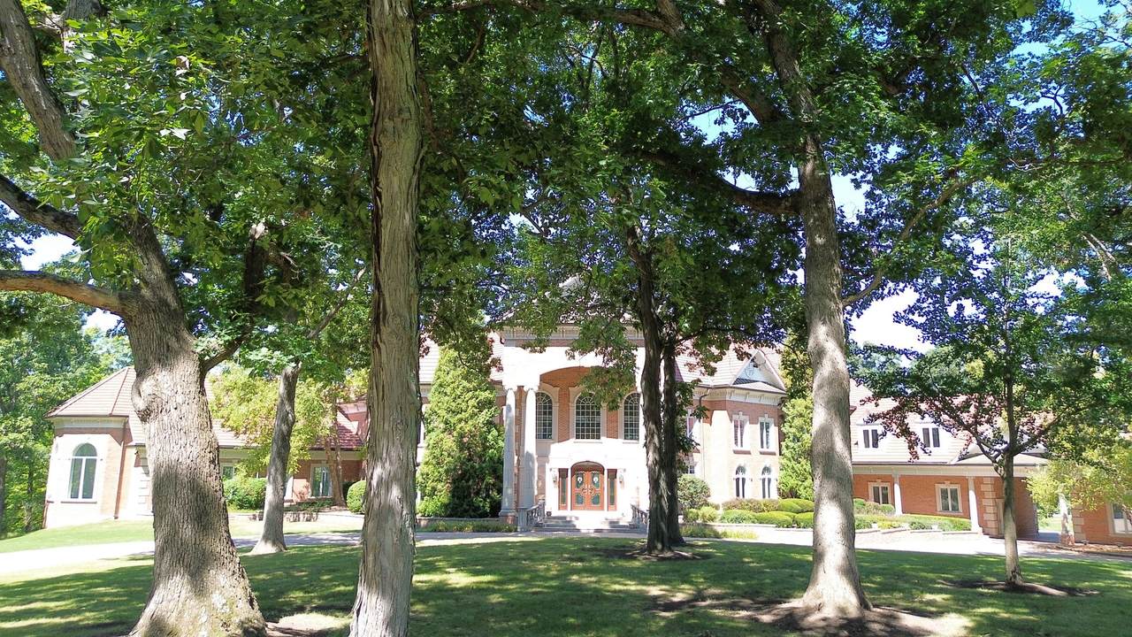 94 Hawthorne Road - Photo 1