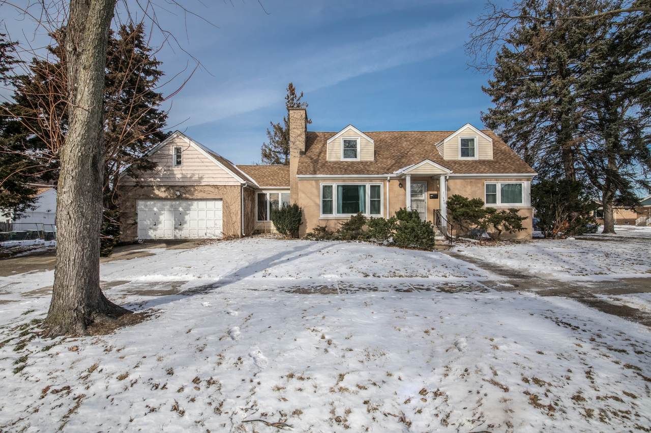 7340 Keeney Street - Photo 1