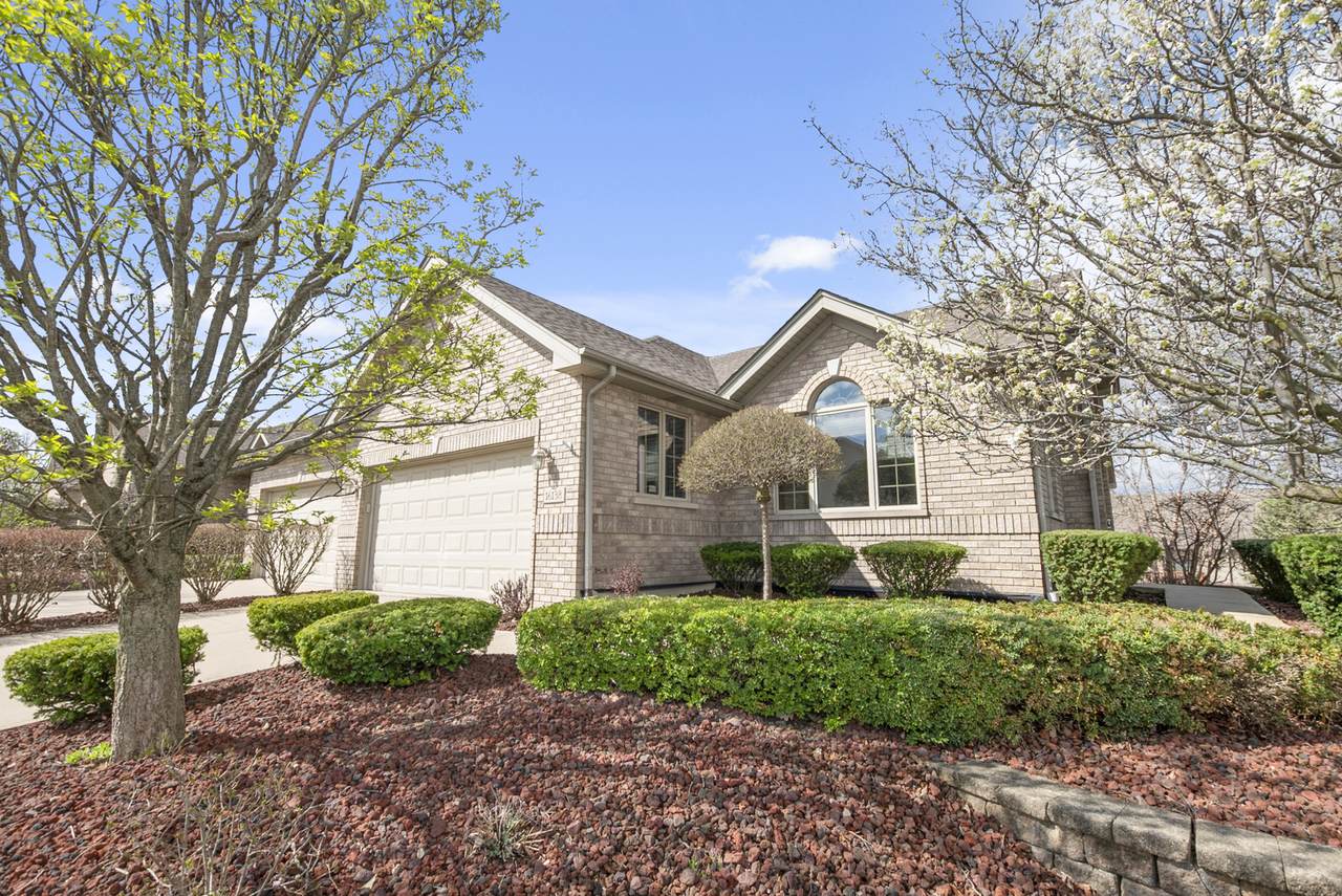 16138 Hackney Drive - Photo 1