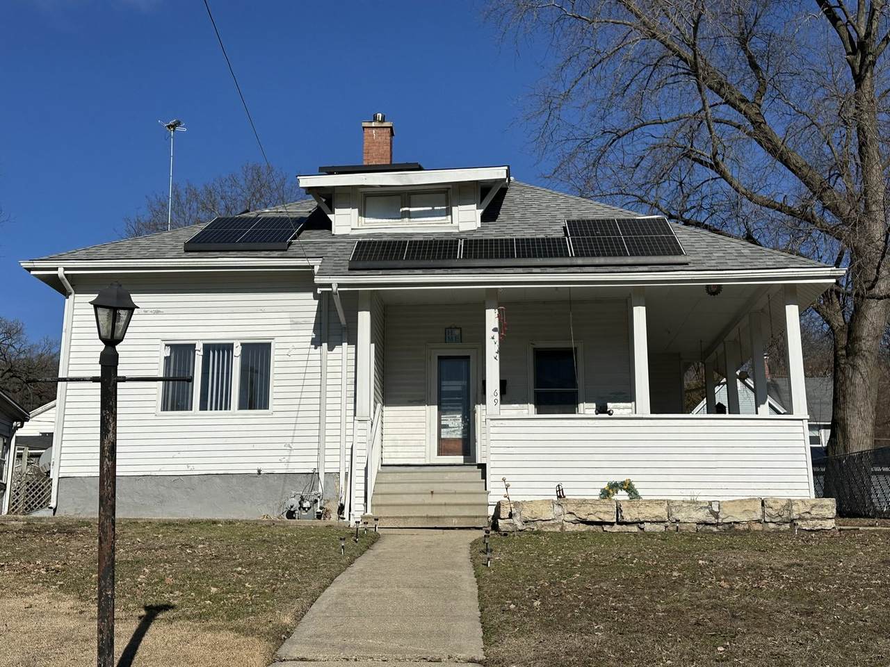 269 Clark Street - Photo 1
