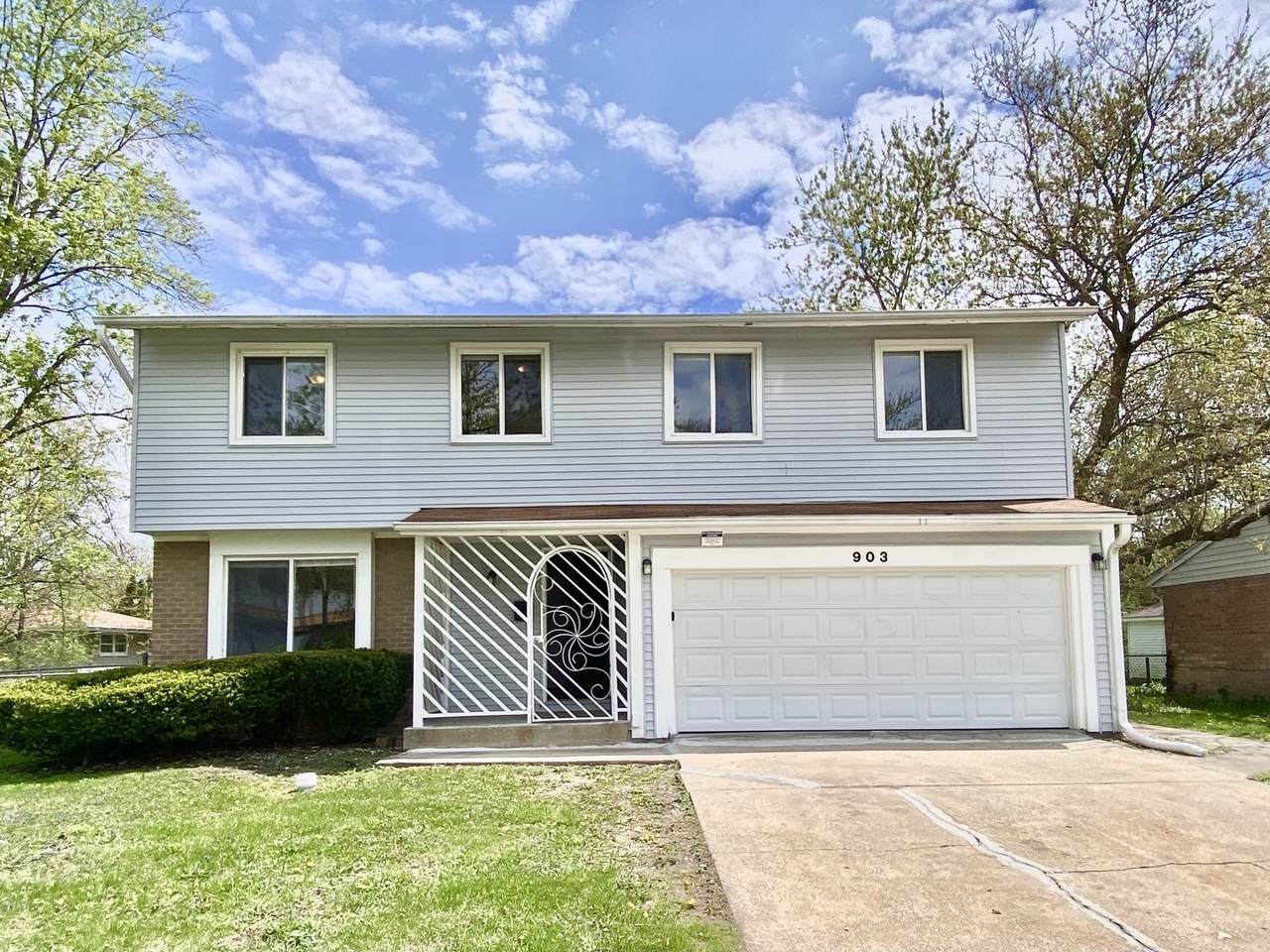 903 Blackhawk Drive - Photo 1