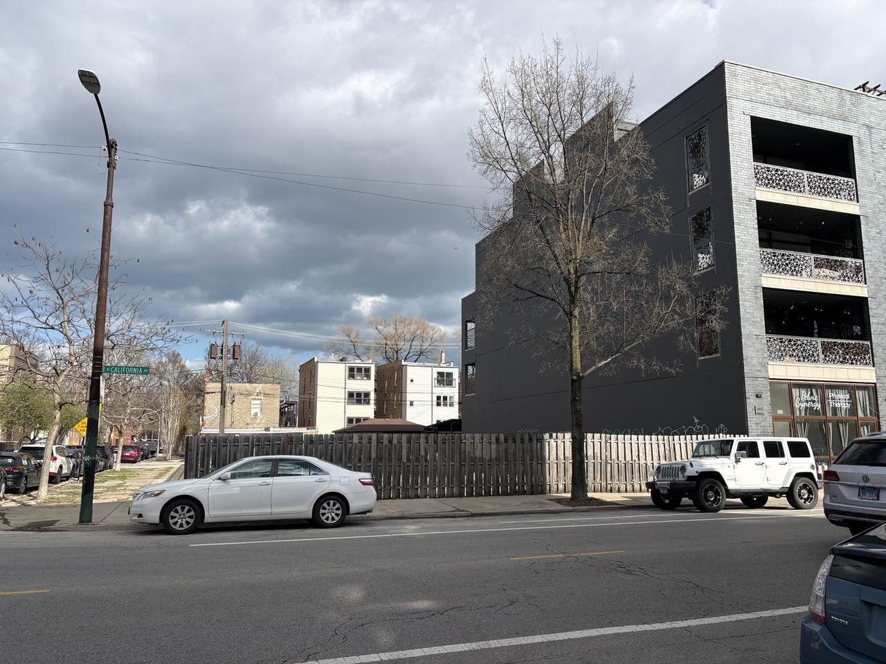 855 California Avenue - Photo 1