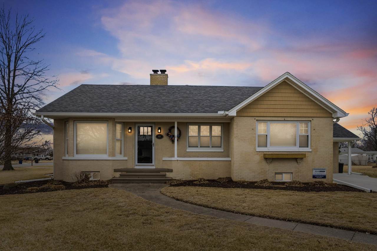 1416 6th Street - Photo 1