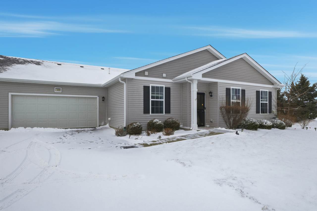 1838 Southern Circle - Photo 1