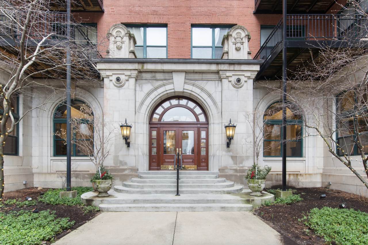 1439 Michigan Avenue - Photo 1