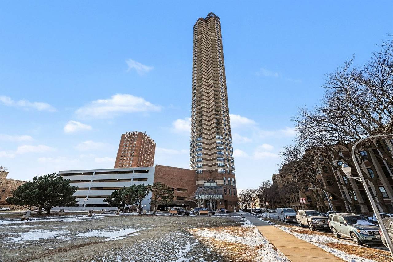 3660 Lake Shore Drive - Photo 1