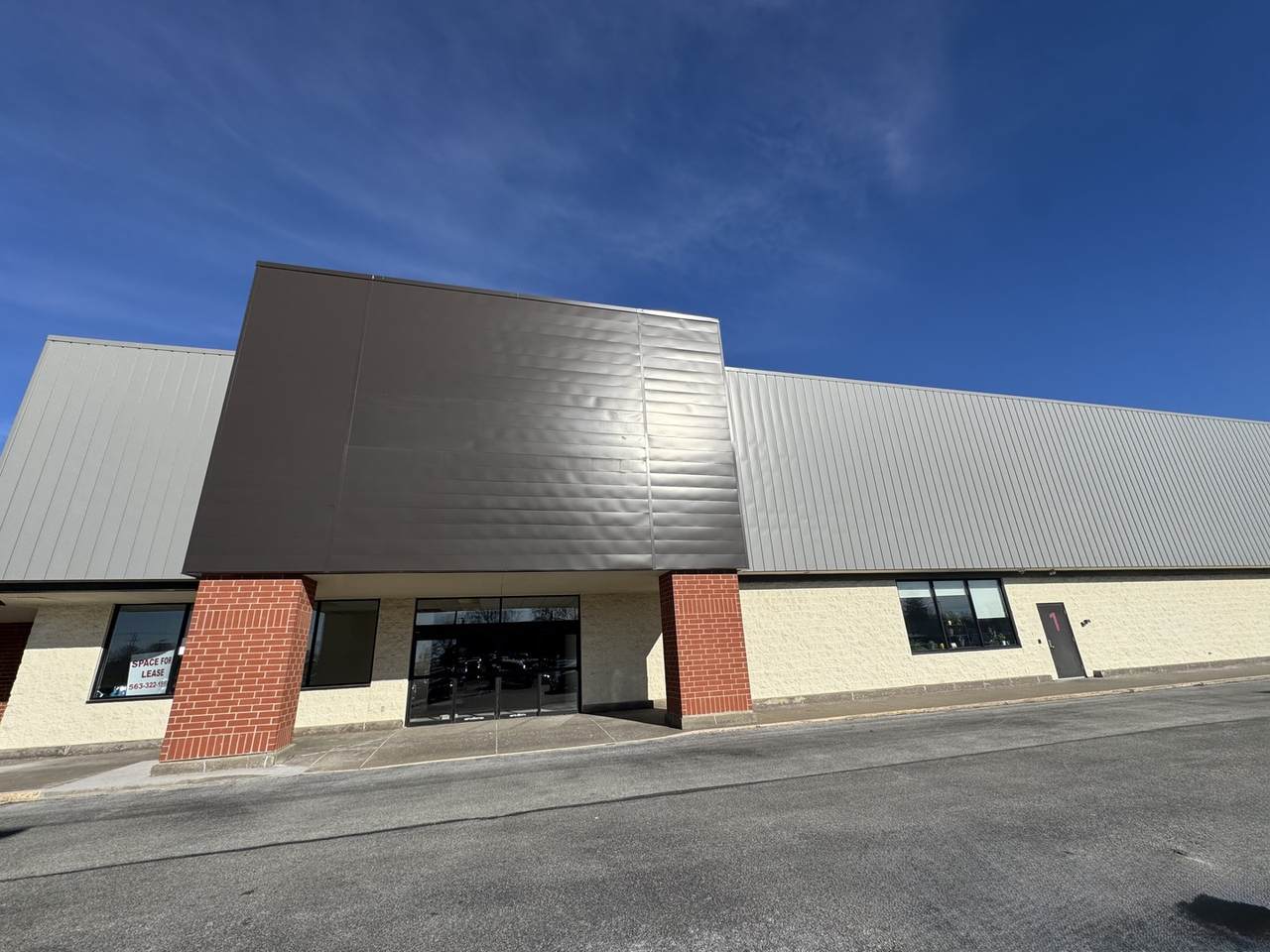2826 W Locust Street - Photo 1