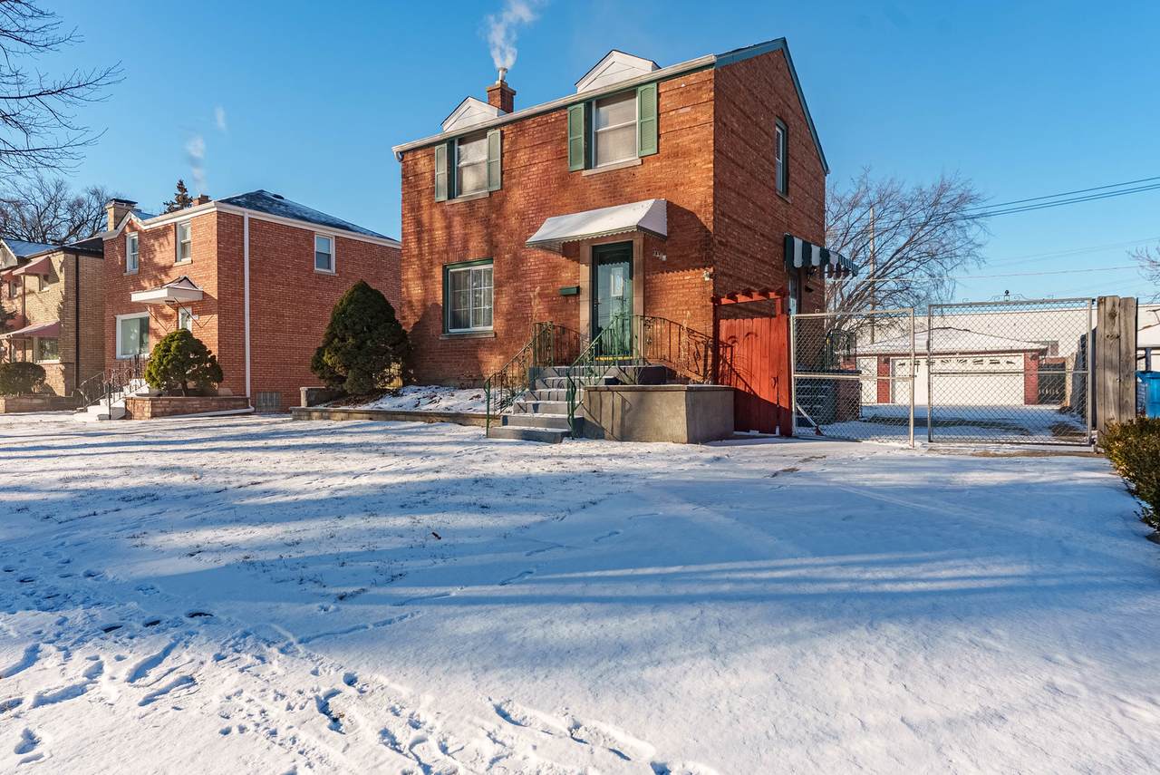 3108 Lincoln Street - Photo 1