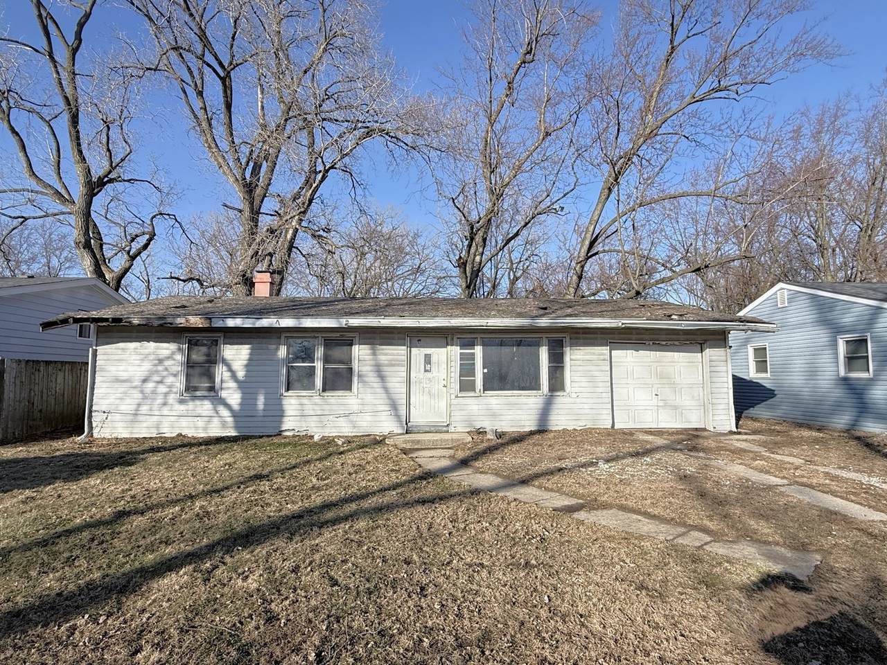 3330 Roesner Drive - Photo 1