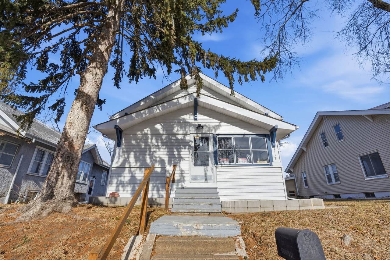 1117 19 Avenue - Photo 1