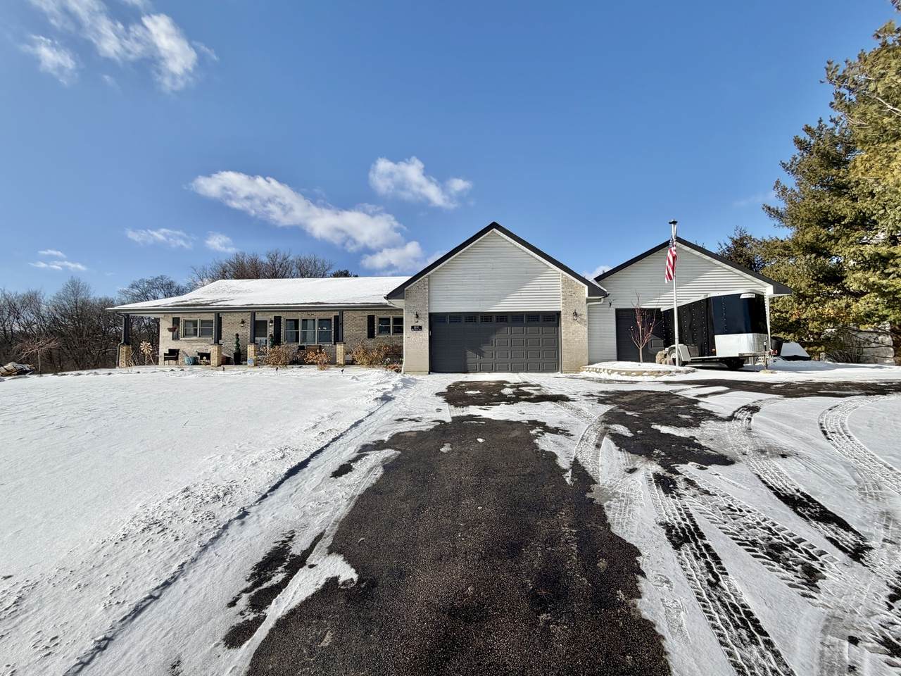 5235 Forest Trail - Photo 1