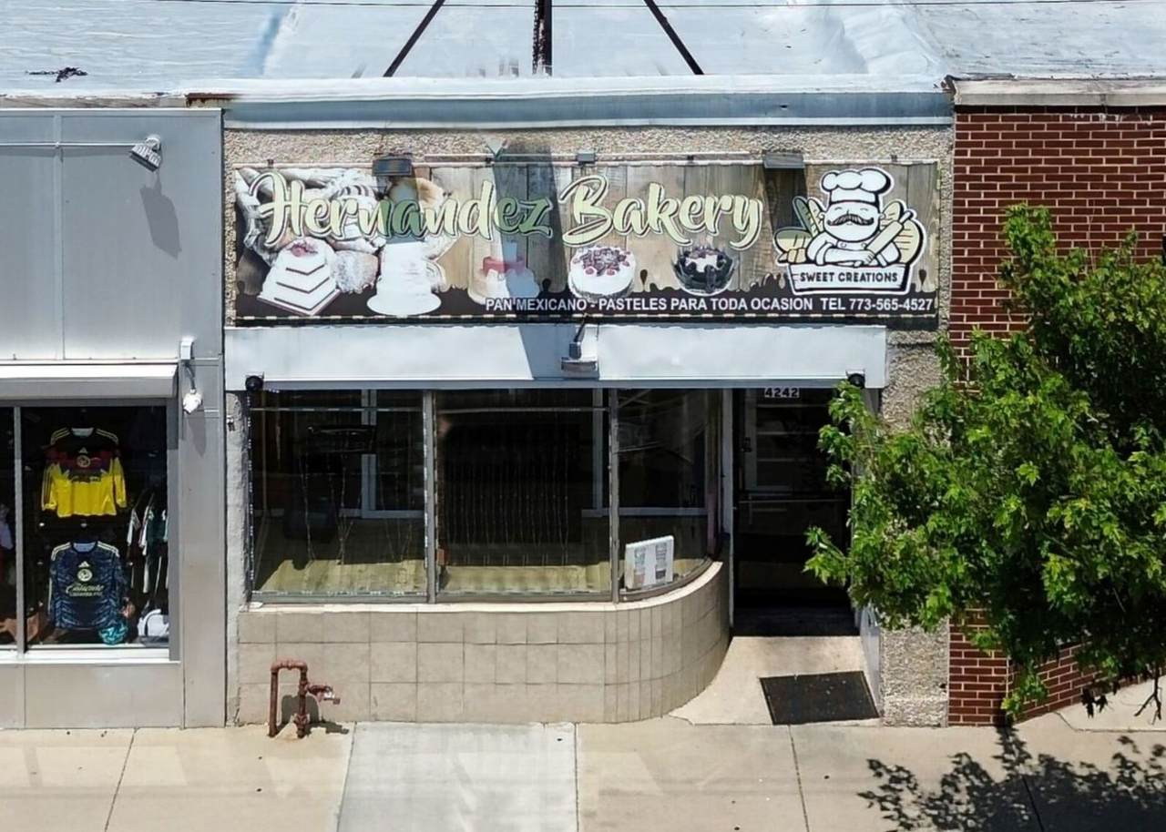 4242 Archer Avenue - Photo 1