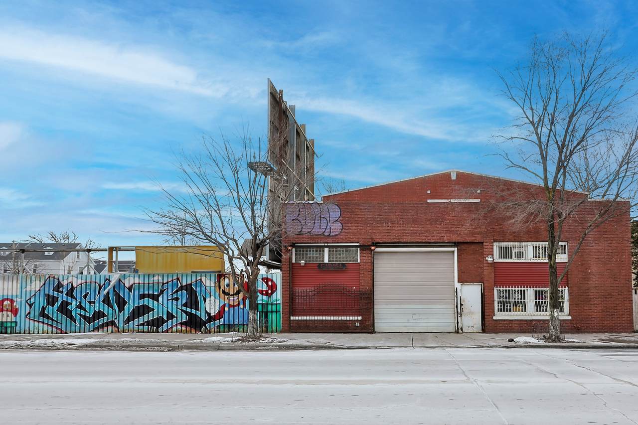 3709 Armitage Avenue - Photo 1