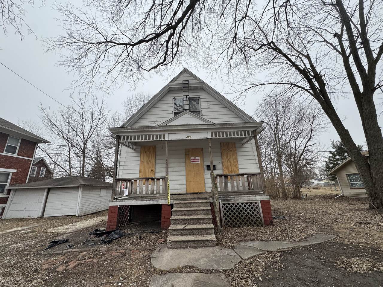 801 Pine Street - Photo 1