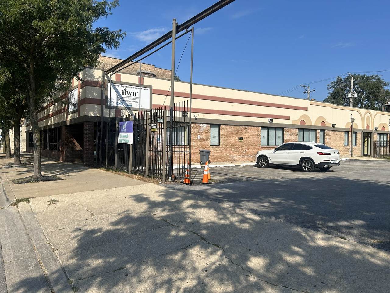 418 43rd Street - Photo 1
