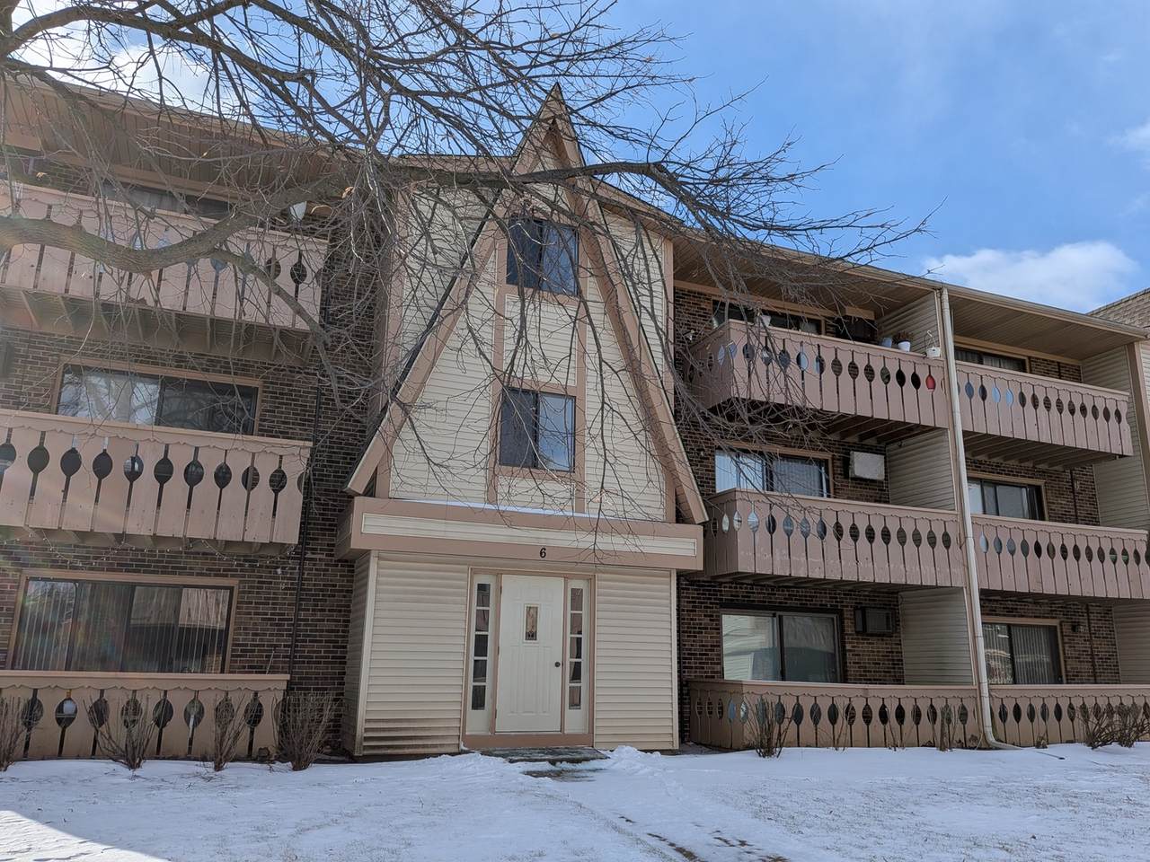 6 Parkside Court - Photo 1