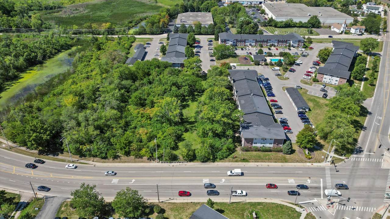 7N630 County Farm Road - Photo 1