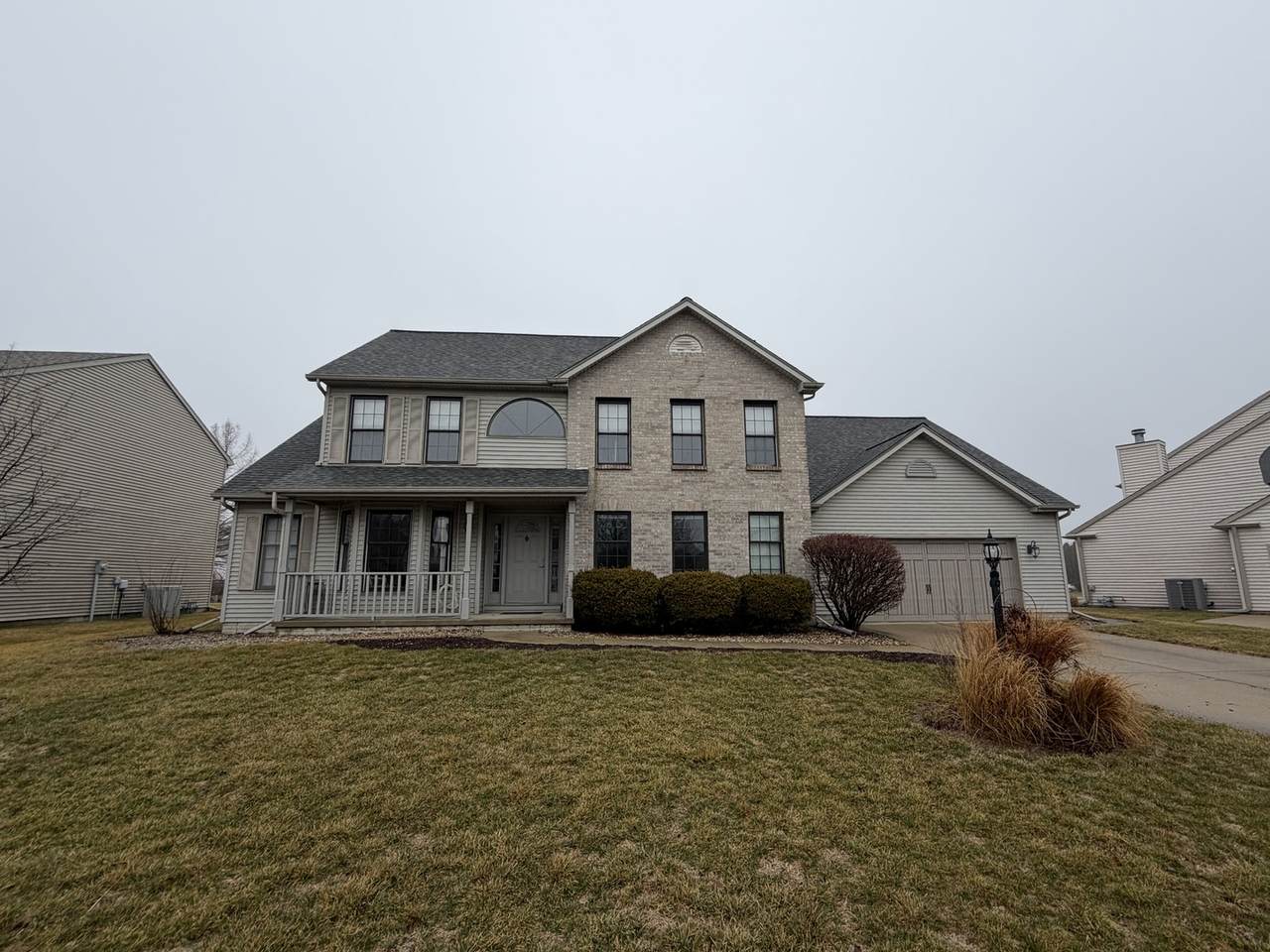 2904 River Oak Drive - Photo 1