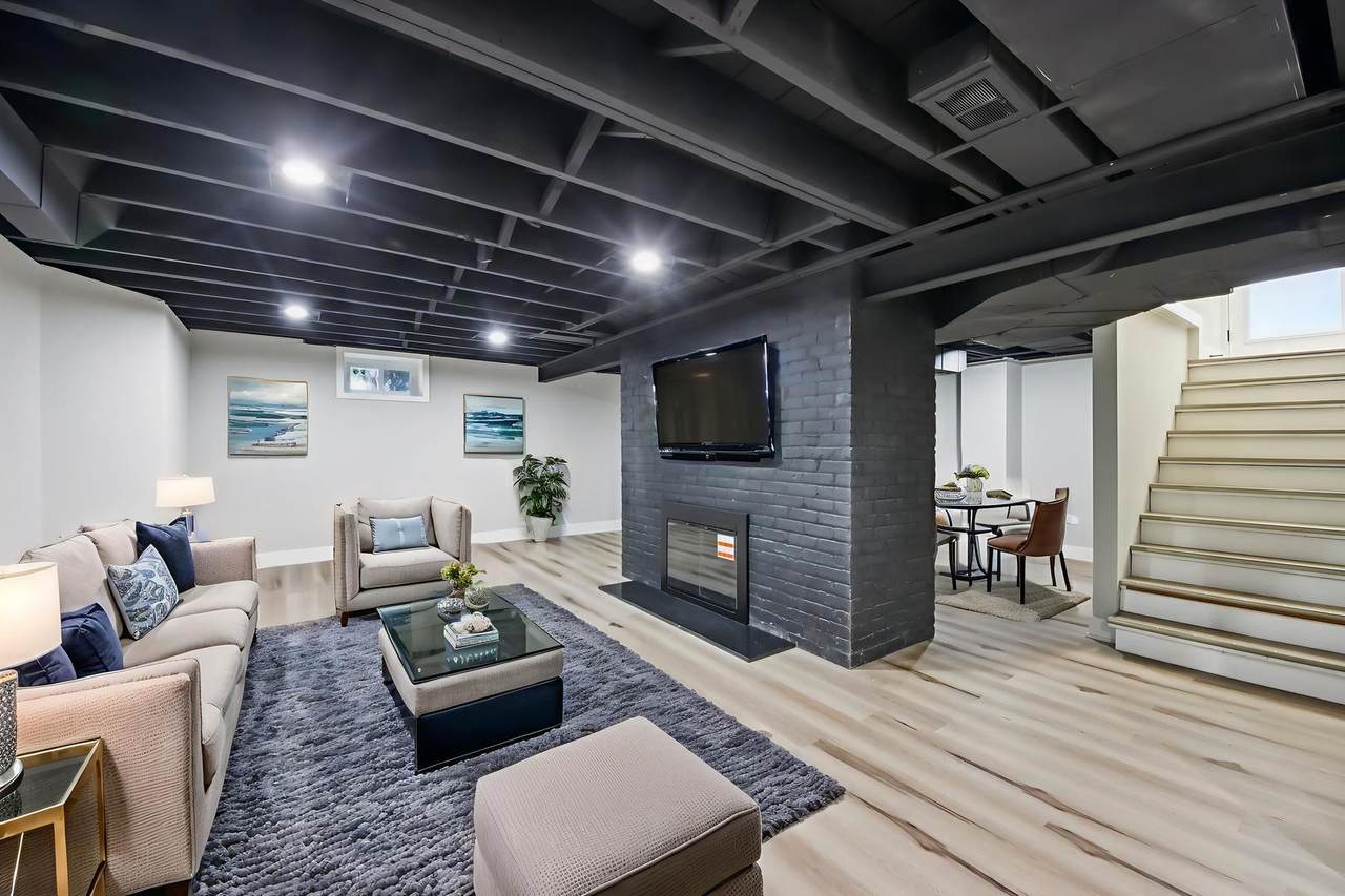 228 4th Street - Photo 1