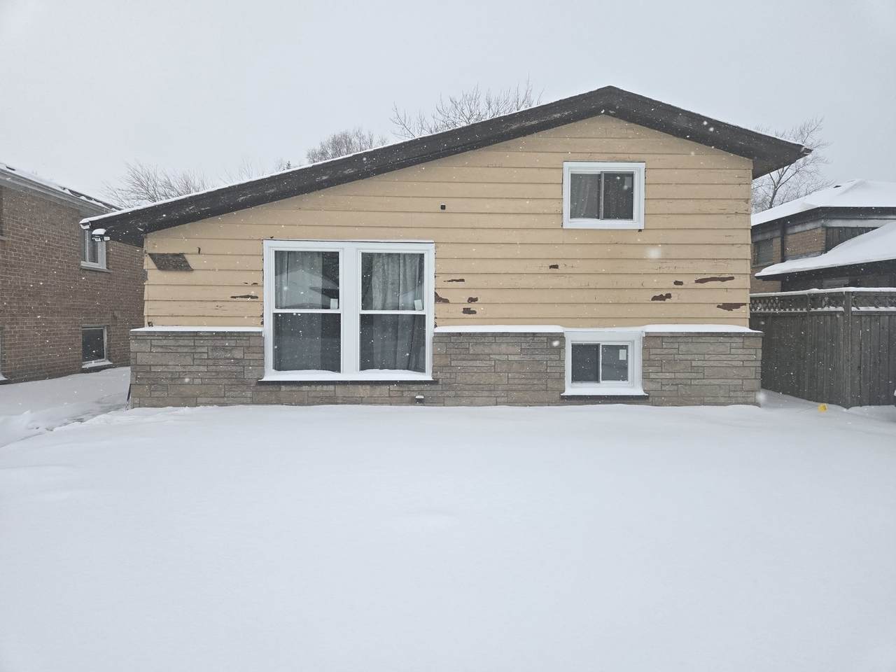 14738 Dante Avenue - Photo 1