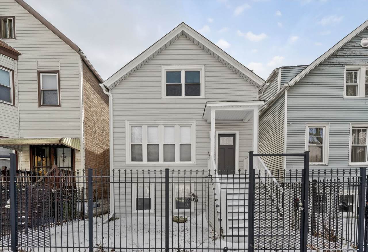 4845 Congress Parkway - Photo 1