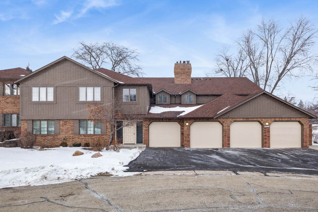 7930 Lakeview Court - Photo 1
