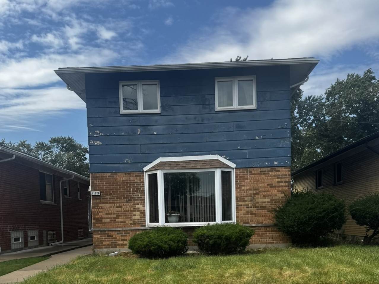 11526 Laflin Street - Photo 1