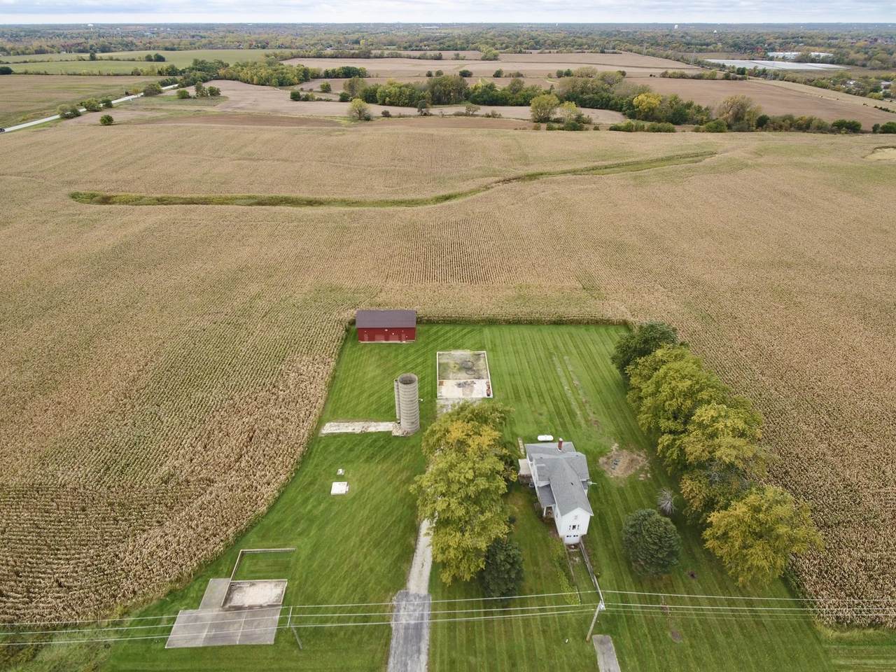 22132 Ridgeland Avenue - Photo 1