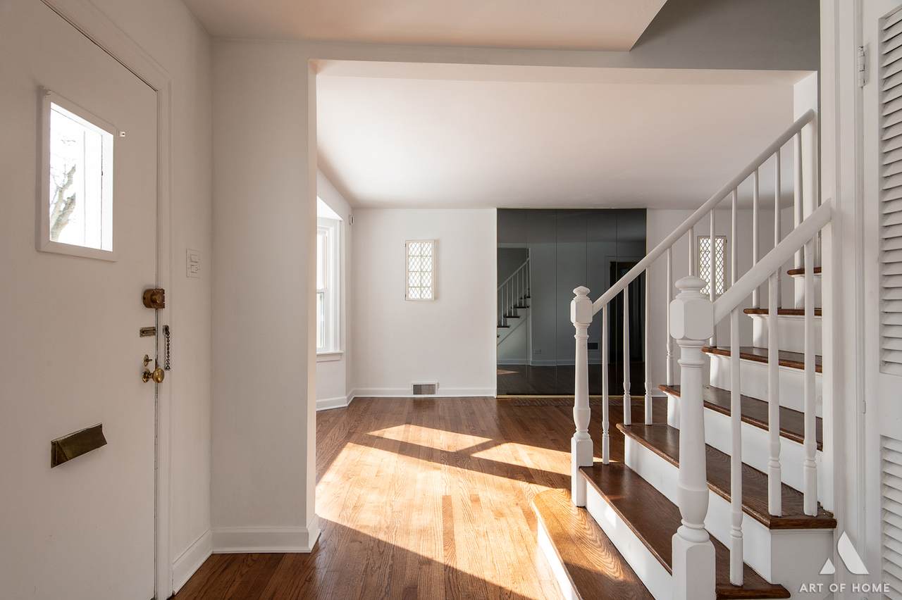 6908 Mendota Avenue - Photo 1