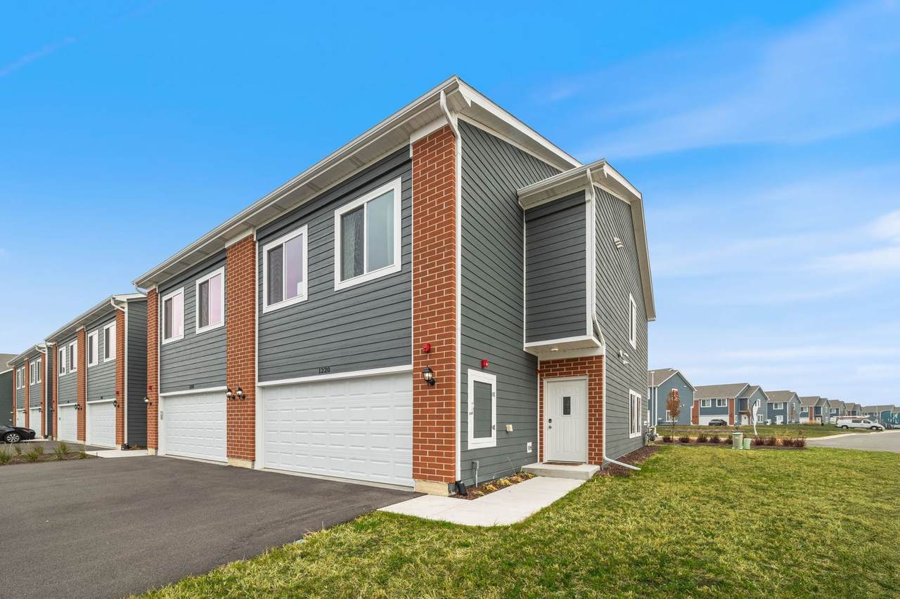 1200 Gillespie Lane - Photo 1