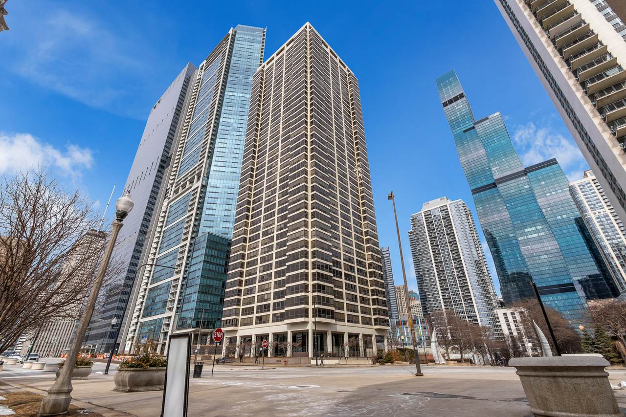 360 Randolph Street - Photo 1