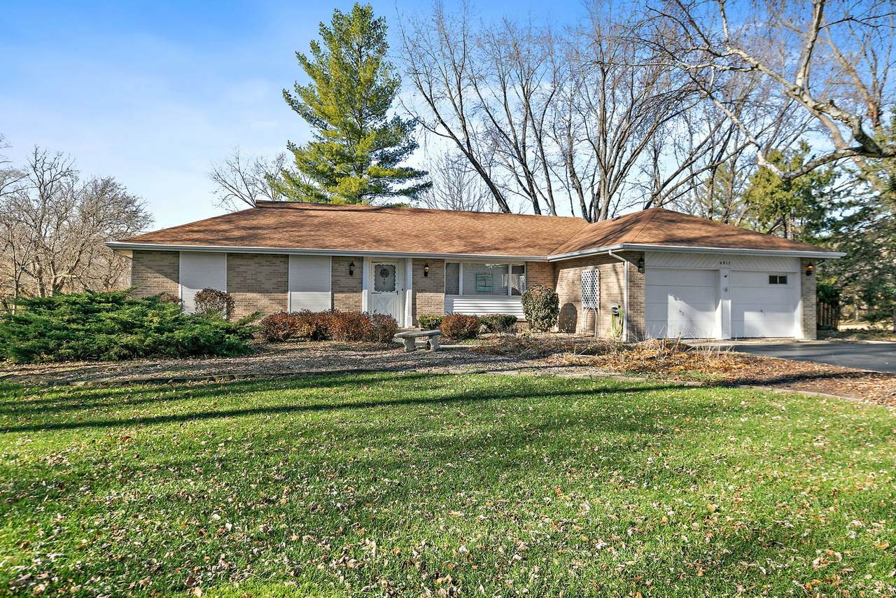 4917 Wayside Drive - Photo 1
